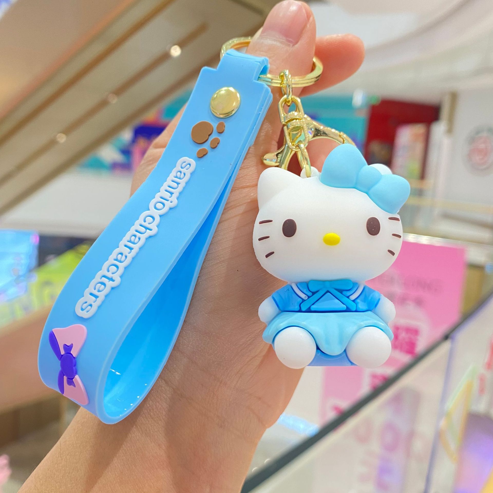 Nuevo Sanrio coolomi llavero niñas mochila colgante sentado belleza muñeca colgante llavero