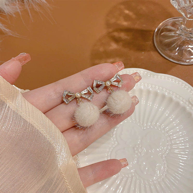 1 Pair Quantity Daily Occasion Alloy Material 1 Pair Sweet Square Heart Shape Butterfly Alloy Drop Earrings