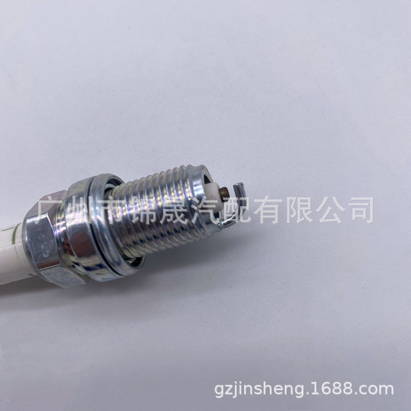 2756 BKR6E-11 (3).jpg