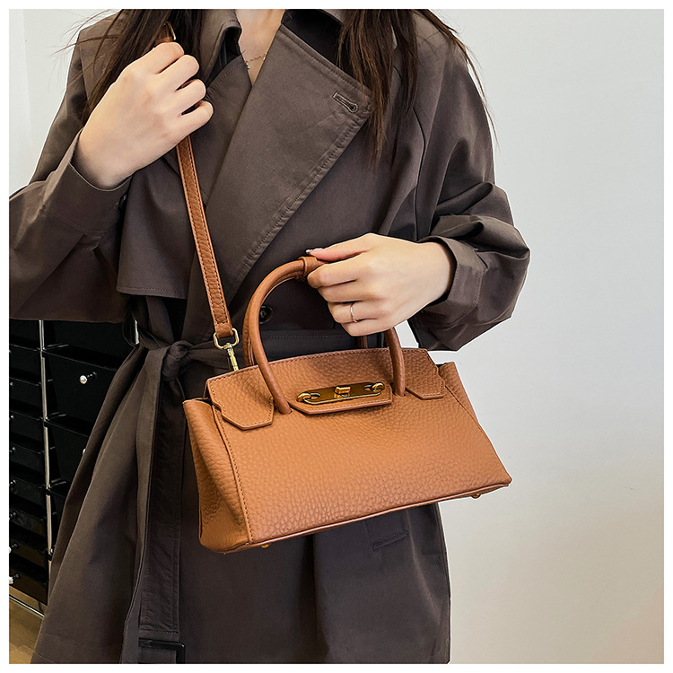 1687g Weight Lock Fashion Element Lock clasp Closure Type Single Shoulder Strap Strap Type Handbag Bags Type Casual, Street, Shopping Occasion Pu Leather Material Solid Color Pattern All Seasons Season Women's Gender Elegant, Classic Style Style Square Shape Medium Size Women's Medium Pu Leather Solid Color Elegant Classic Style Lock Square Lock Clasp Handbag 8