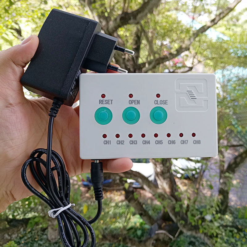 Cross-Border Best-Selling 5V Plug-Powered Water Leak Alarm Host with 8 Sensor Line Interfaces, Capable of Connecting 1 to 2 Water Valves Cross-Border Best-Selling 5V Plug-Powered Water Leak Alarm Host with 8 Sensor Line Interfaces, Capable of Connecting 1 to 2 Water Valves