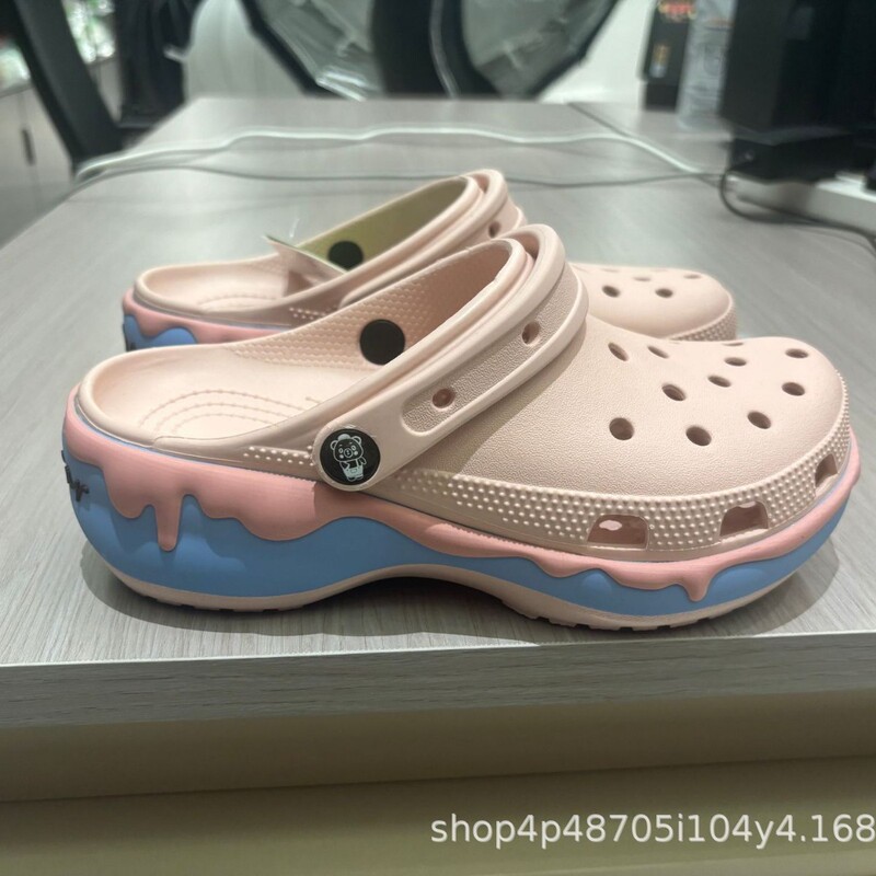 2026 New Model Colorful Cloud-Shaped Hole Shoes Beach Shoes with Closed Toe Slip-On Style Wholesale from Manufacturer 2026 New Model Colorful Cloud-Shaped Hole Shoes Beach Shoes with Closed Toe Slip-On Style Wholesale from Manufacturer