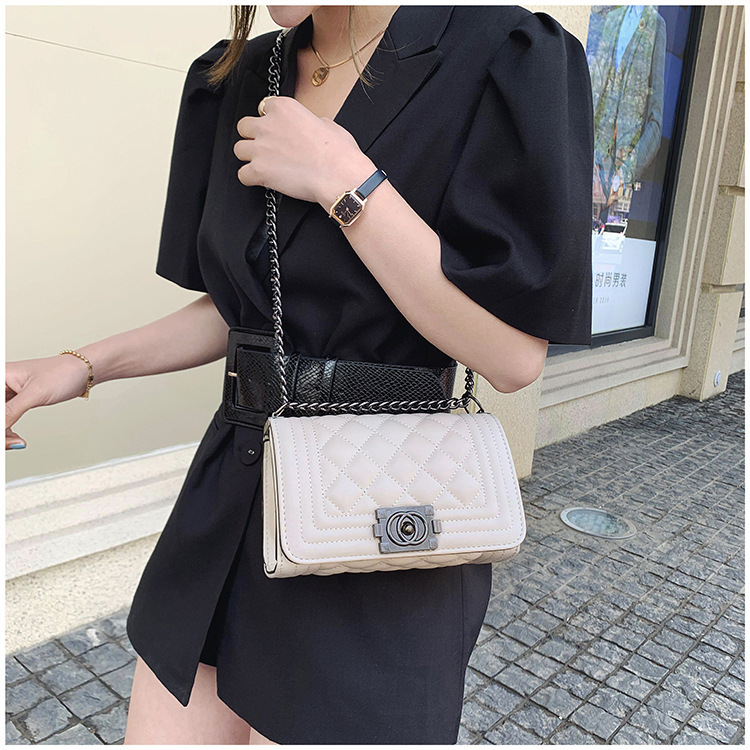 Bolsa de ombro feminina estilo coreano com corrente transversal_voghion.com