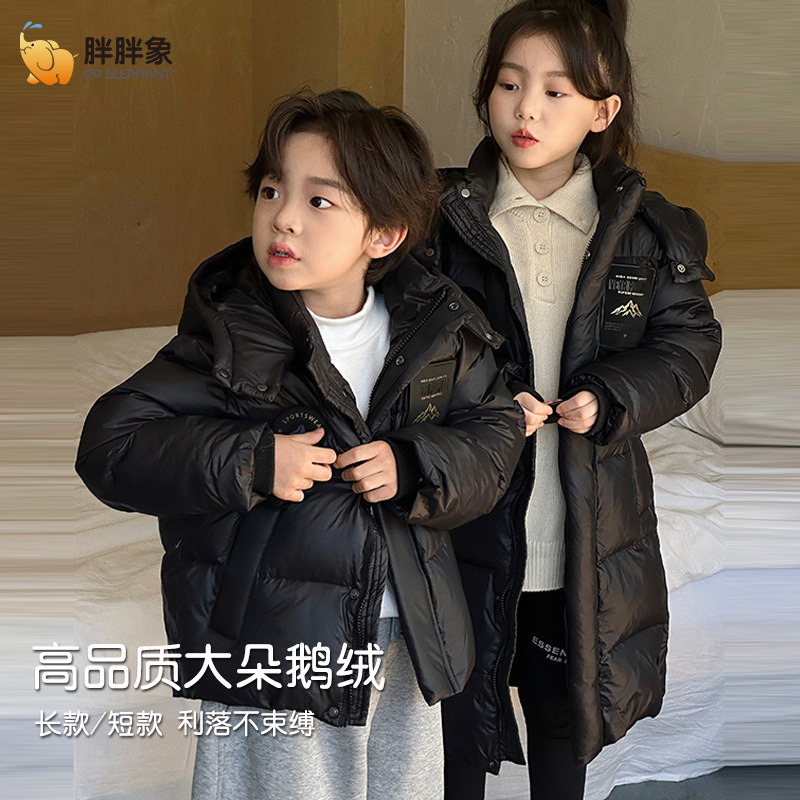 Chaquetas de plumón para niños hombres y mujeres gruesas medias y largas calientes invierno oro negro diamante negro ropa de niños mediana y grande chaqueta corta