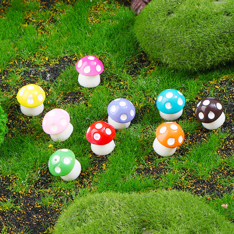 Cross-border Amazon cartoon real color six-point small mushroom landscaping micro landscape small ornaments resin diy accessories Cross-border Amazon cartoon real color six-point small mushroom landscaping micro landscape small ornaments resin diy accessories