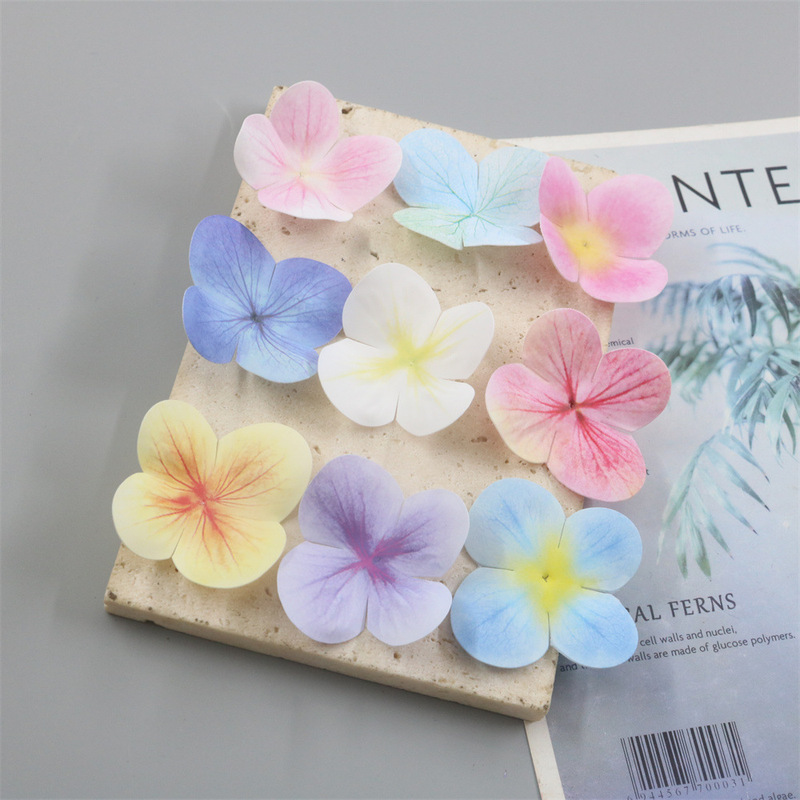 New Wedding Artificial Hydrangea 3D Realistic Small Flower Petals DIY Hairpin Headdress Wedding Flower Wall Decoration