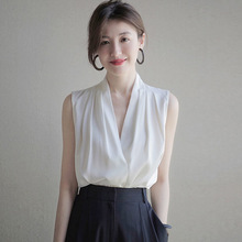 夏季新款韩版时尚缎面好质量宽松显瘦洋气缎面无袖上衣女雪纺衬衫