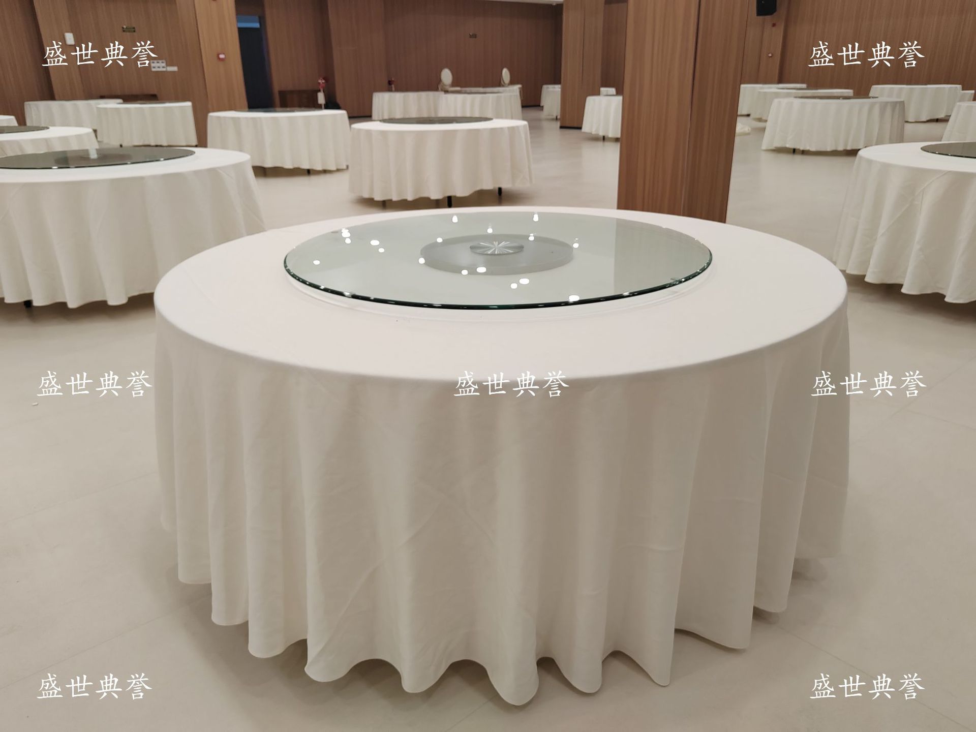 宁波厂家直销餐饮布草酒店宴会厅台布餐厅婚宴纯色桌布家宴圆桌布详情5