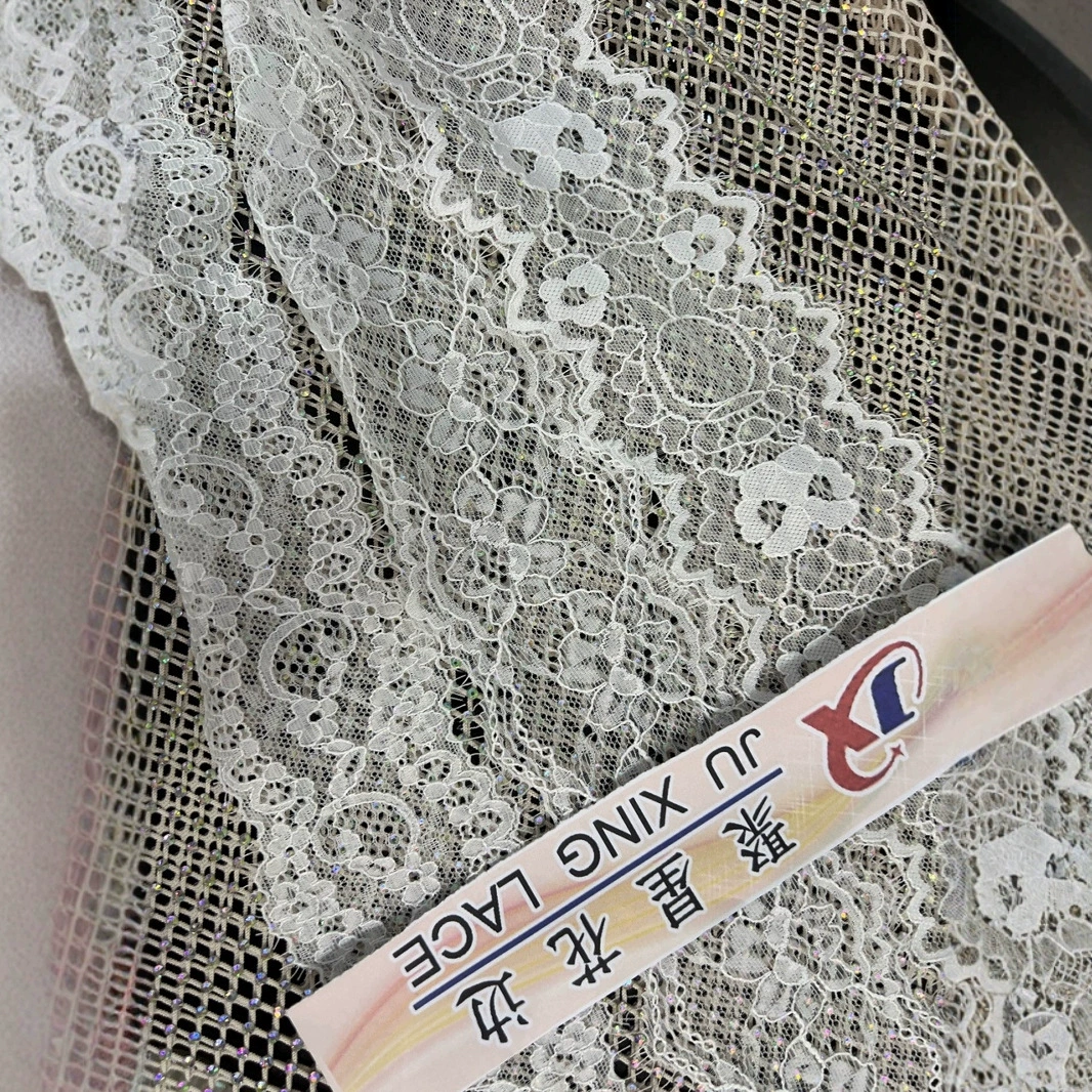 Elastic eyelashes