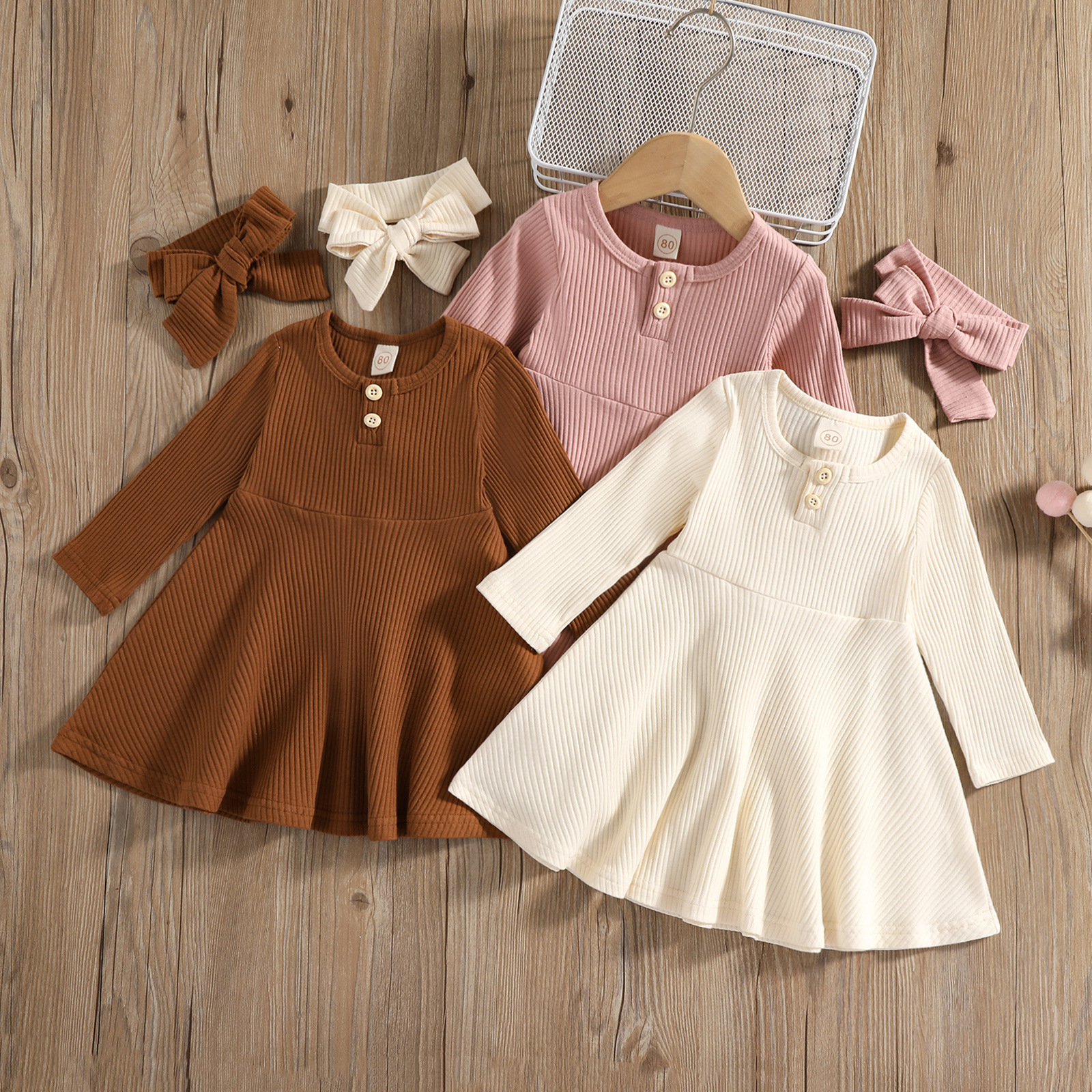 Casual Solid Color Cotton Girls Dresses display picture 1