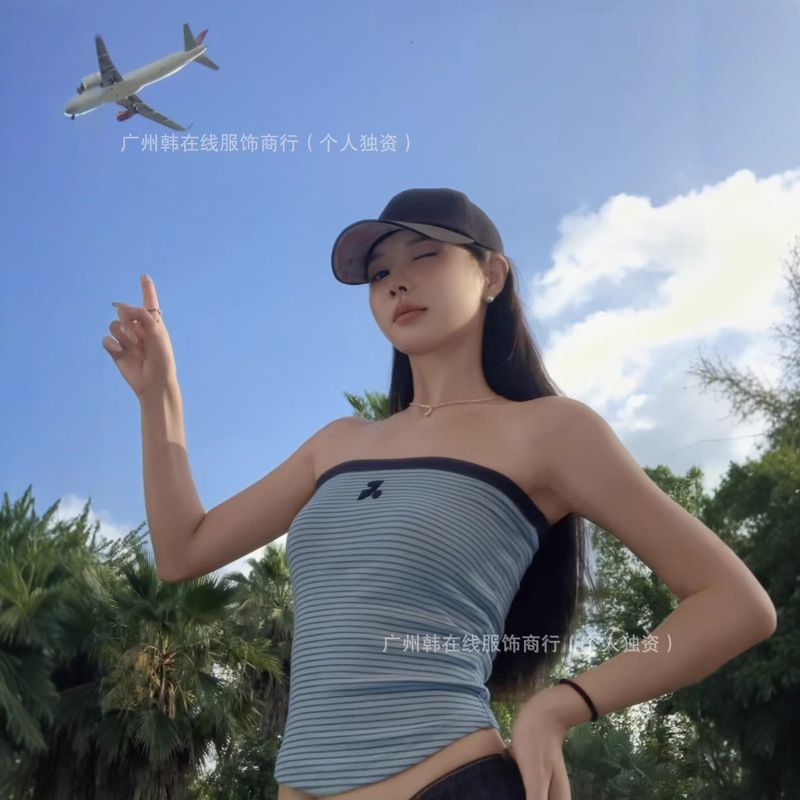Striped Design Tube Top for Hot Girls, American Retro Style Slim-Fit Tank Top for Music Festival Outfits Striped Design Tube Top for Hot Girls, American Retro Style Slim-Fit Tank Top for Music Festival Outfits