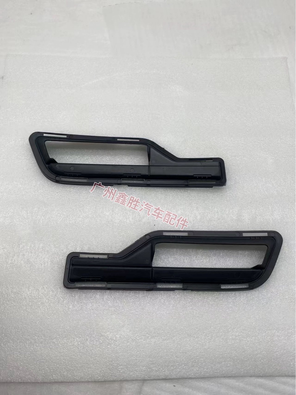 Suitable for Toyota Hilux Rocco 20-23 Models, Front Bumper Lower Guard Plate, Front Bumper Lower Protective Trim Panel