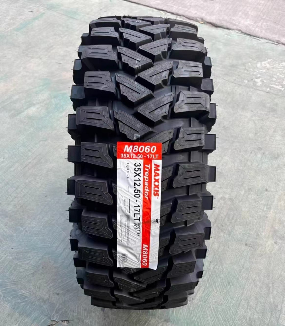 Internet Celebrity Majis 8060Mt Mud Terrain Off-Road Tire for Competitive Rock Climbing 35 37 40/12.5 13.5R17At