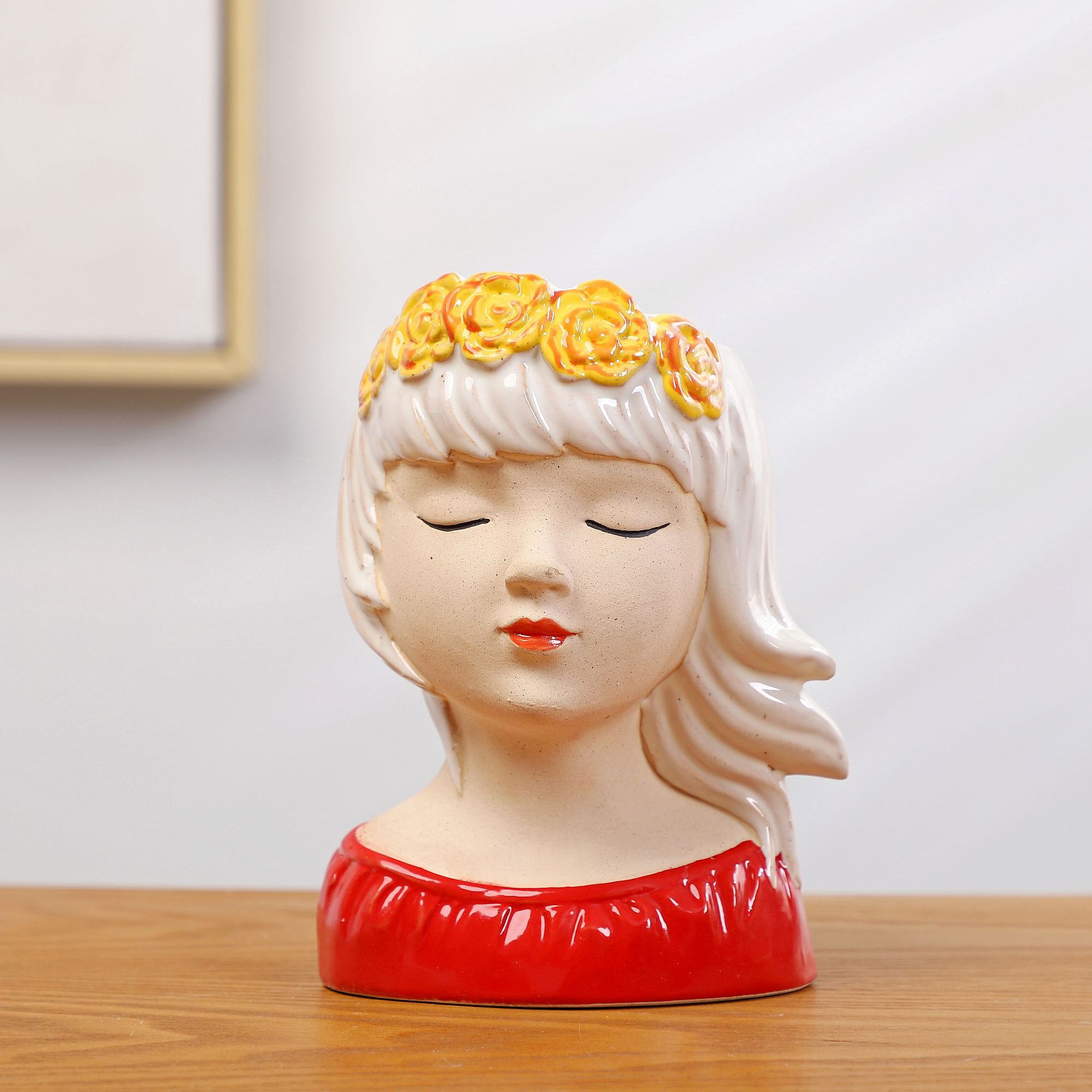 옆집 빨간 옷 소녀 12*10*16.5cm