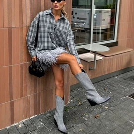 连衣裙;时尚休闲套装;女式卫衣