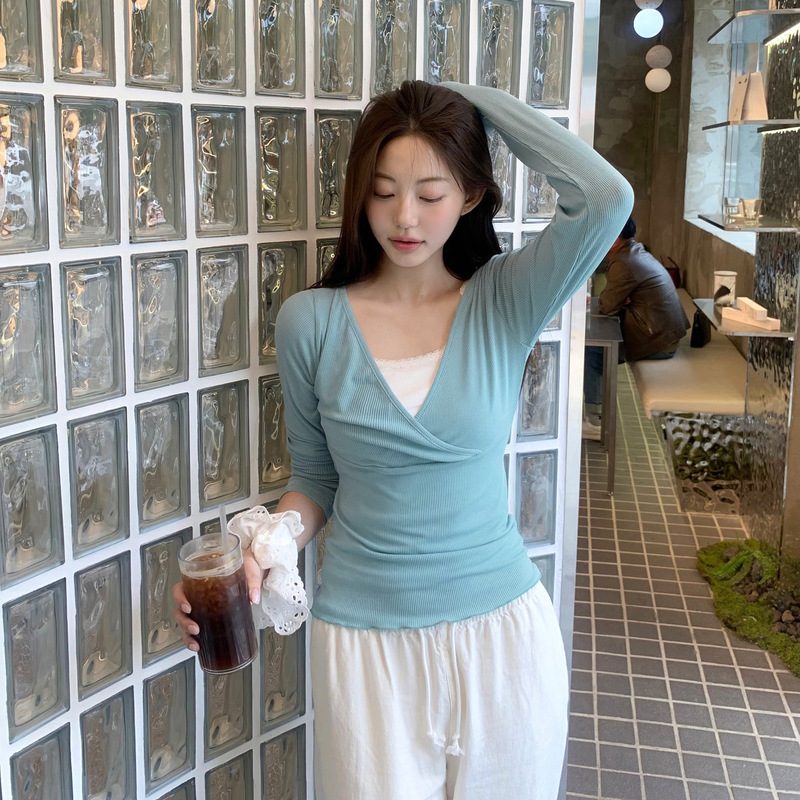 韩系休闲甜美纯欲风V领假两件长袖T恤女撞色修身百搭打底针织上衣|undefined