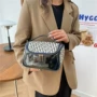 便携半透明大容量手提化妆包