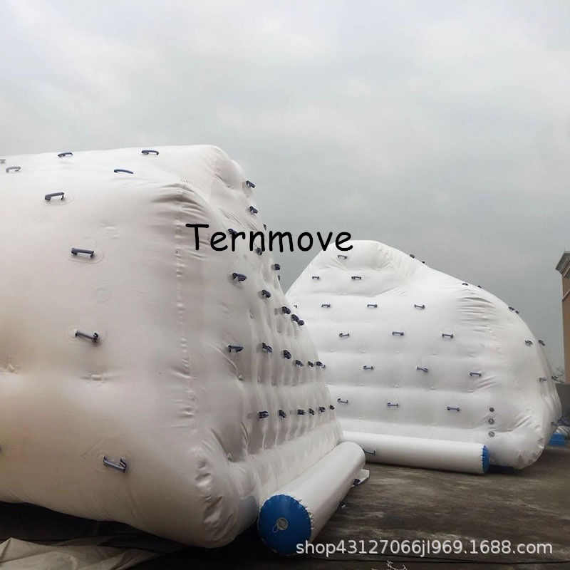 水上乐园支架水池金字塔玩具水上跷跷板陀螺冰山充气水上三角滑梯