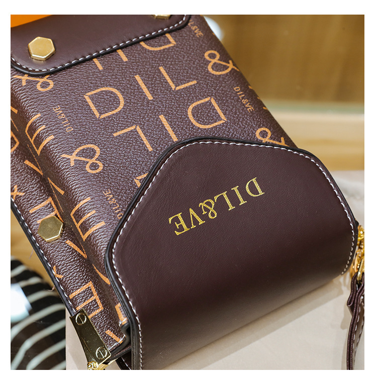 Piccola borsa a tracolla quadrata da donna borsa a spalla alla moda_voghion.com