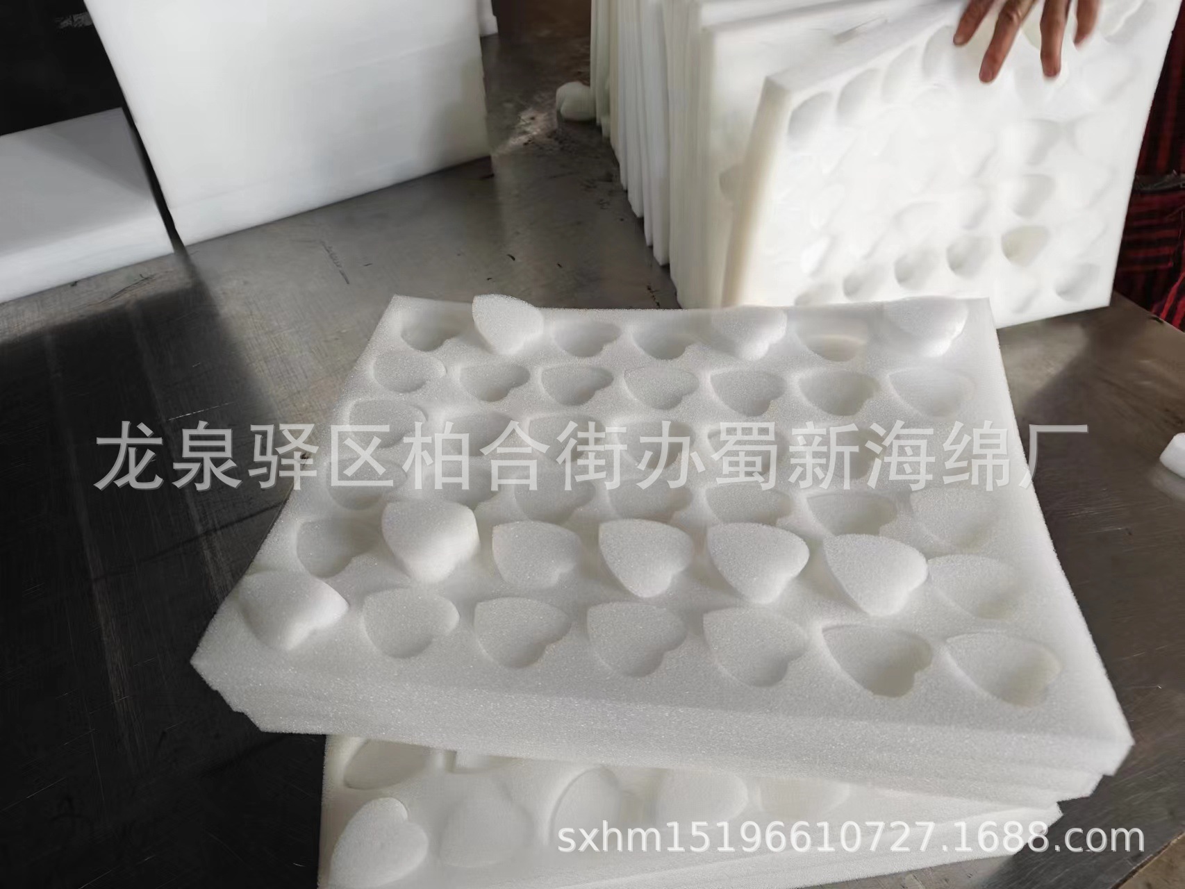 厂家供应草莓包装海绵/心型草莓海绵/礼盒草莓包装/66枚77枚海绵