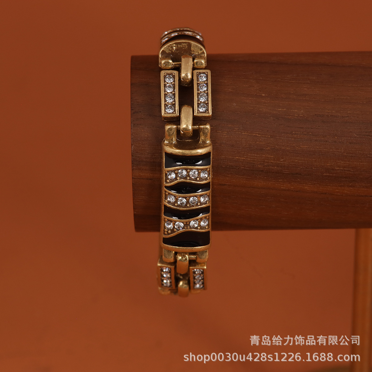 retro fashionable elegant design antique creative bracelet