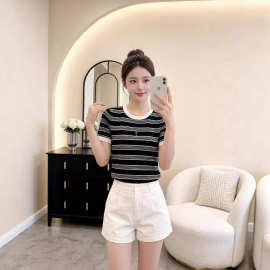 南油女装Y家26横条纹针织圆领胸前字母刺绣短袖女2026春款针织衫