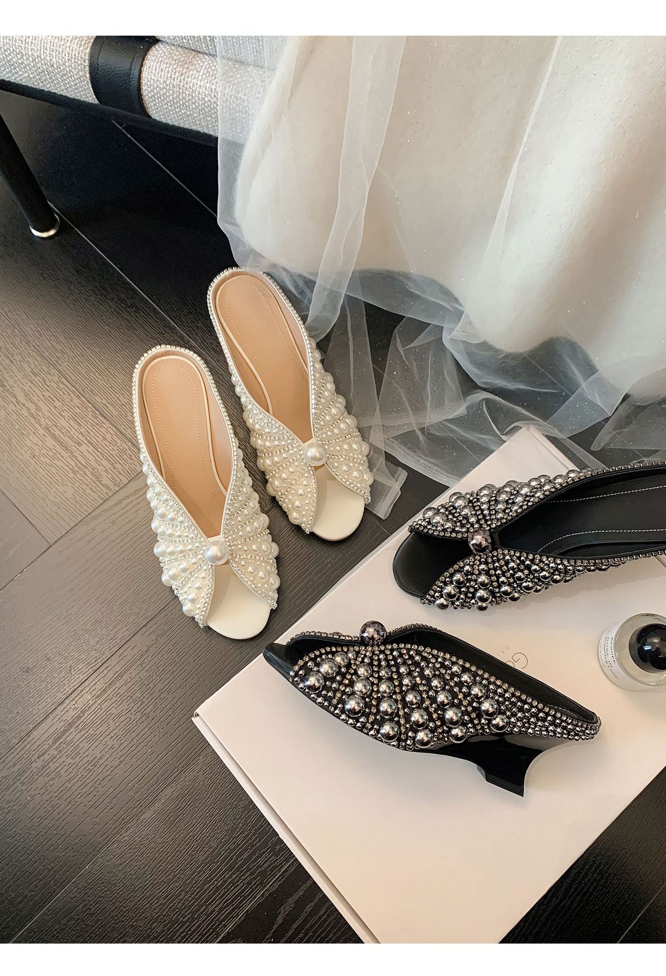 Sandal cao gót nữ mũi peep-toe đính ngọc trai, gót xuồng platform, phù hợp tiệc tùng — màu đen, màu trắng chi tiết 13