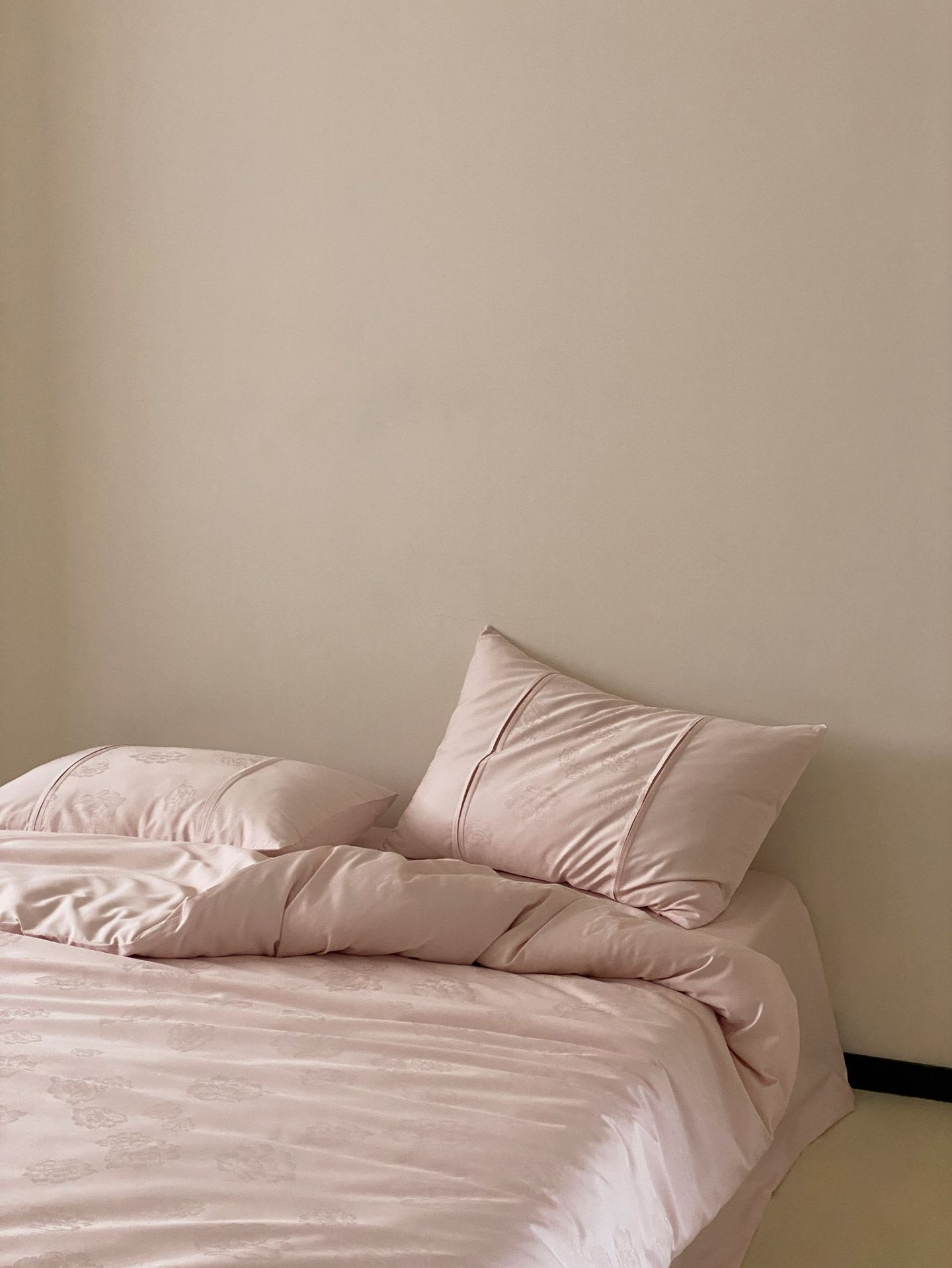 Set lenzuola 4 pezzi in cotone jacquard stile nordico elegante_voghion.com