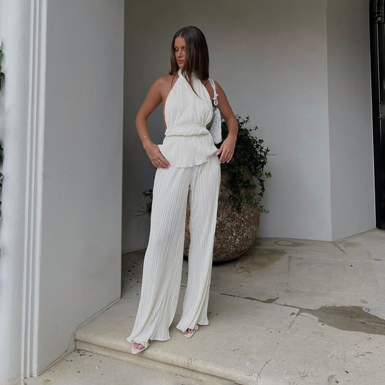 sexy white pants suit There's just something about a woman in a white pant suit that really gets  to me : r/whatthefrockk