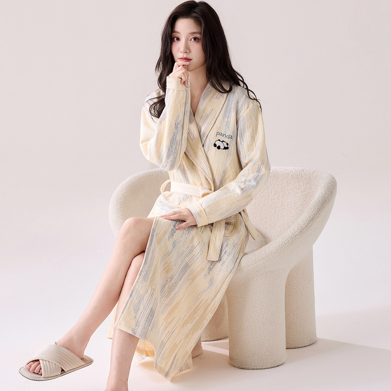 Air Cotton Sandwich Maternity Pajamas for Women in Autumn and Winter Thickeneded Lace-Up Long-Sleeved Large Size Nightgown Long Home Wear Nightgown Air Cotton Sandwich Maternity Pajamas for Women in Autumn and Winter Thickeneded Lace-Up Long-Sleeved Large Size Nightgown Long Home Wear Nightgown