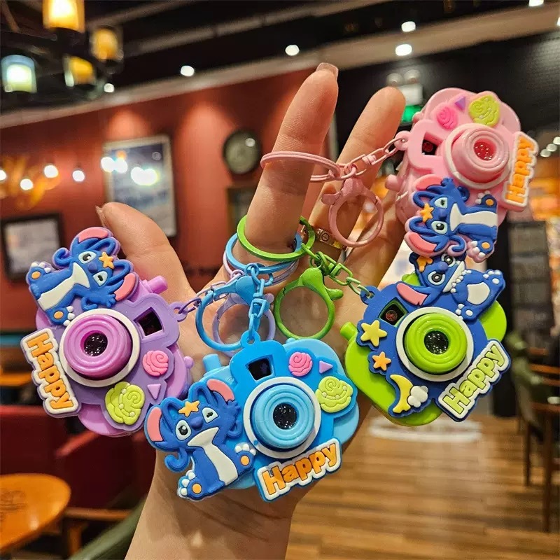 クロスボーダー漫画スティッチのキーホルダーかわいい人形のキーホルダーカップルの学生のカバンのストラップのプレゼント|undefined