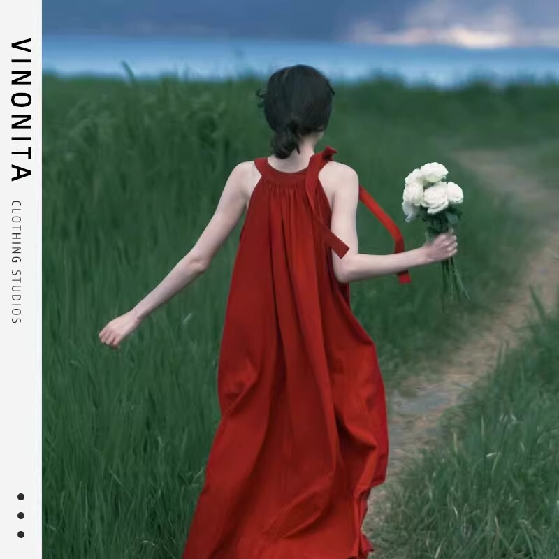 [Original Size] Holiday Style Hanging Neck Red dress Female Summer Yunnan Sanya Seaside Holiday Atmosphere Long