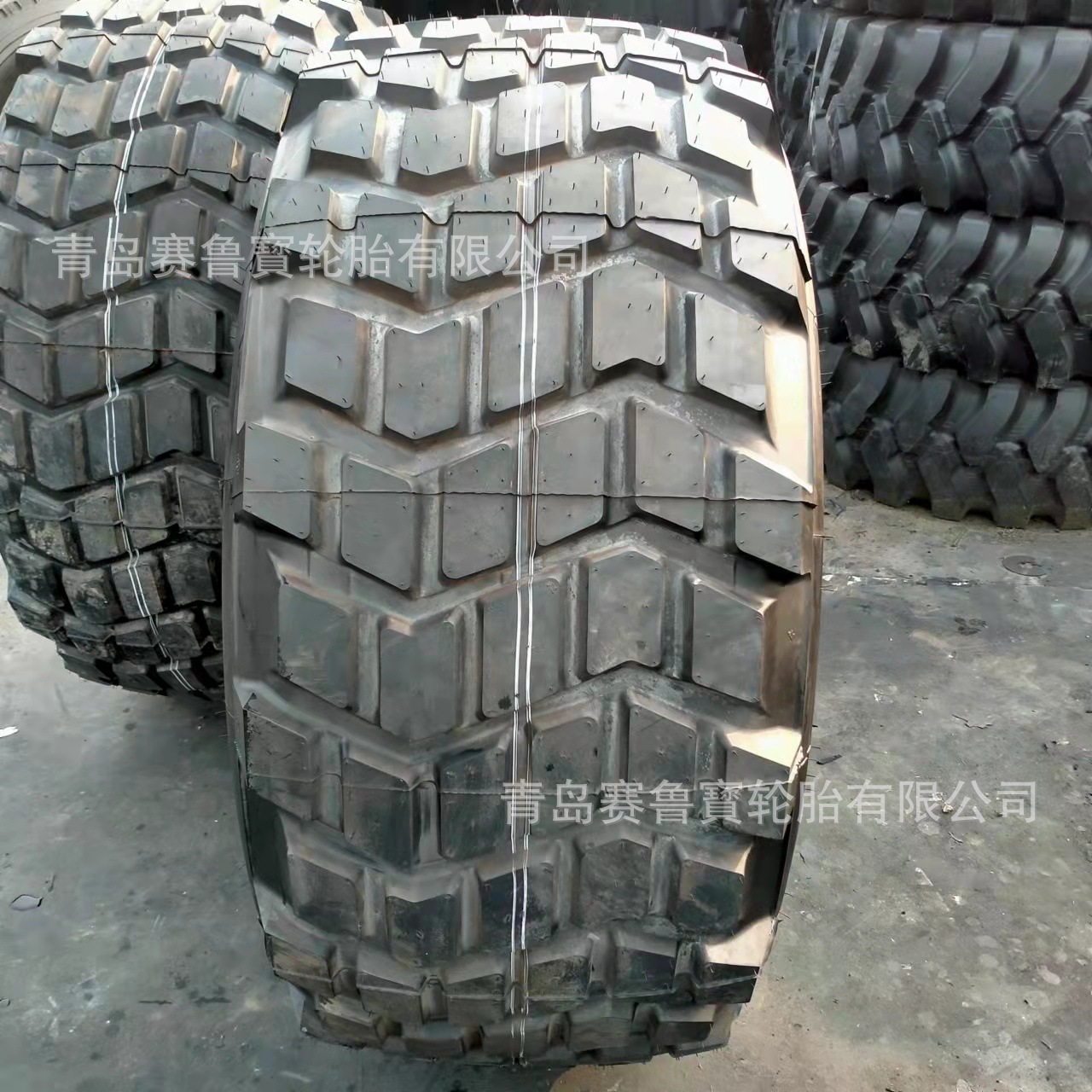 525/65R20.5 沙漠轮胎油田车辆轮胎加厚型