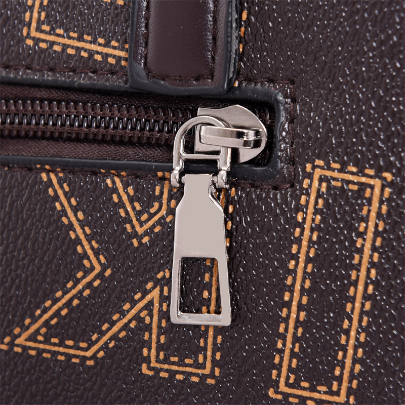Cross-border foreign trade large-capacity women's bag 2024 New style mother and child multi-piece set Women's bag letter women's single-shoulder handbag undefined