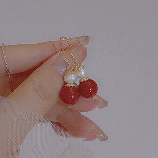 Red Agate Elegant Elegant Natural Freshwater Pearl Earrings for Women Retro Court Gentle and Festive Atmosphere Earrings