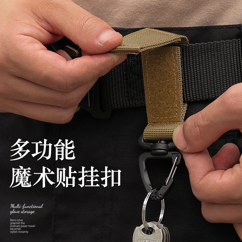 Outdoor tactical backpack hanging buckle 360 degrees rotating single point triangle buckle multifunctional carabiner D-type hanging ring keychain