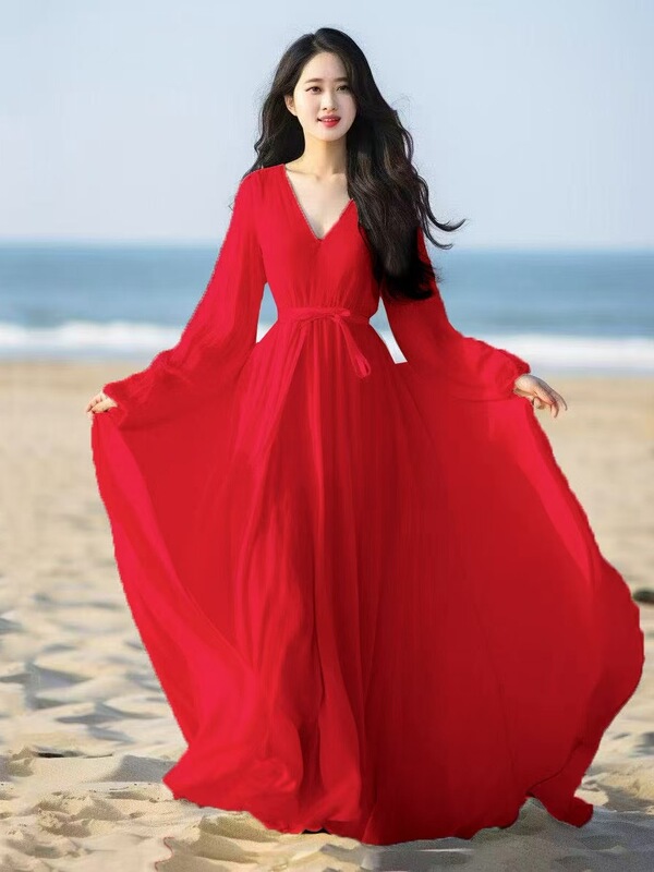 2025 New Beach Dress White Chiffon Dress Spring and Summer Outfit for Sanya Seaside Vacation, Flowing Long Skirt with Large Hem