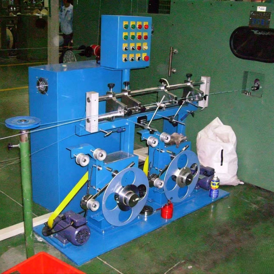 铝膜带拖包机,预捻拖包机，拖包机,包带机