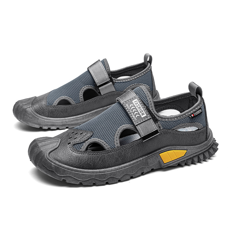 Zapatos de hombre tendencia de verano para usar sandalias casuales con suela suave vaciado zapatos de playa al por mayor
