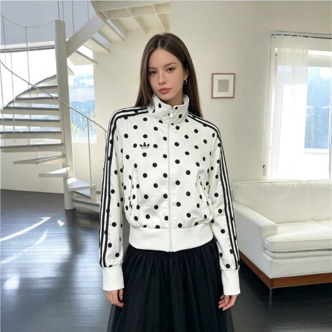 European and American Cross-Border Foreign Trade 26Ss Spring New Striped Polka Dot Stand Collar Jacket Women's Slim Fit Sports Sun Protection Jacket European and American Cross-Border Foreign Trade 26Ss Spring New Striped Polka Dot Stand Collar Jacket Women's Slim Fit Sports Sun Protection Jacket
