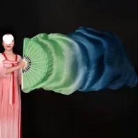 Новый антикварный танцевальный веер, зеленый градиент, удлиненный длинный шелковый танцевальный веер для классического танца, танцевальный веер в китайском стиле для квадратных танцев