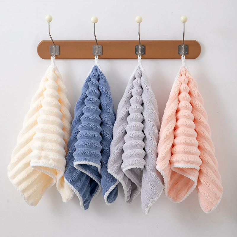 Полотенца для мытья лица конфеты полоски Домашнее полотенце коралловый бархат для взрослых впитывает воду