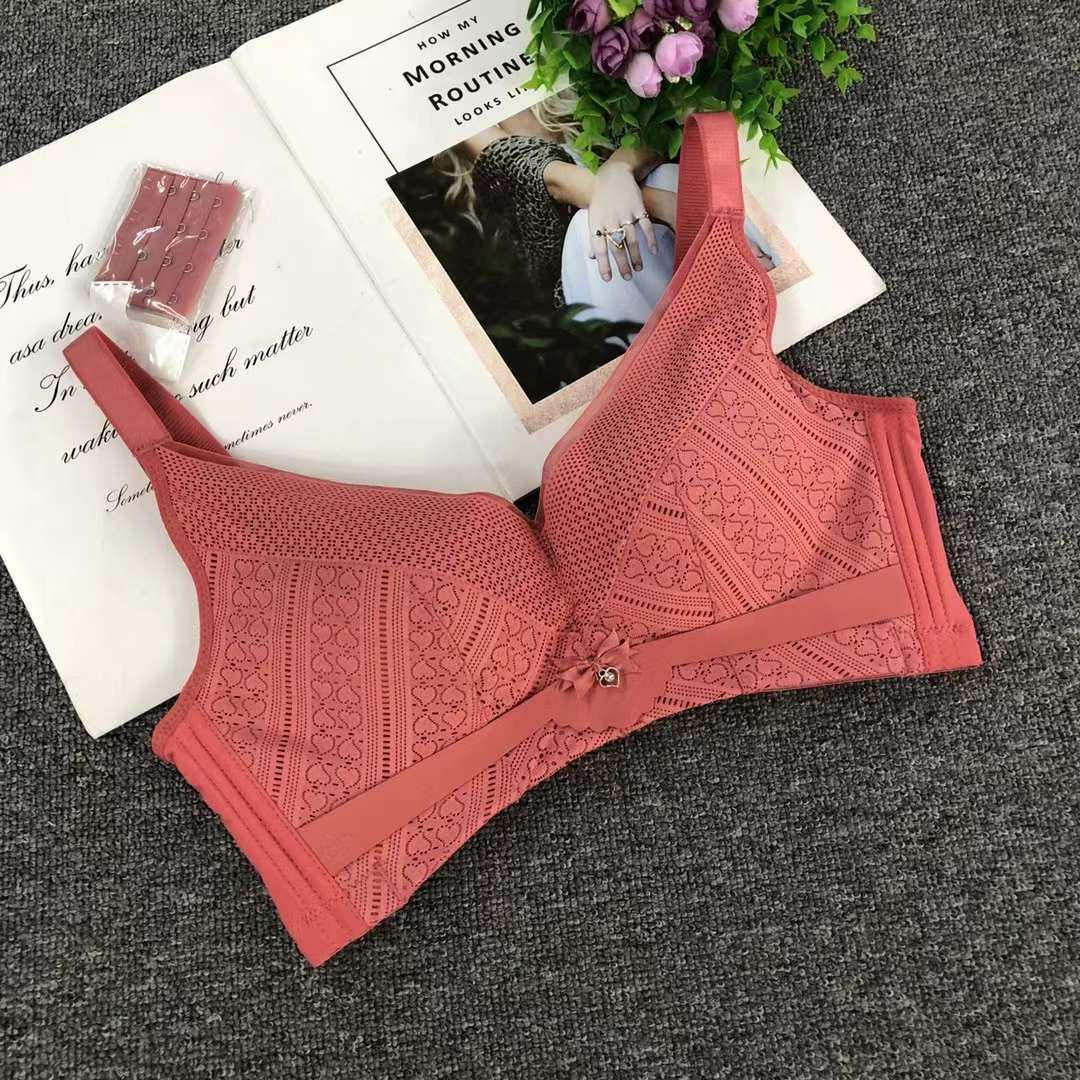 Nuevo sujetador sin anillo de acero de moda de encaje jacquard transpirable y cómodo, ropa interior de alta calidad, delgada y gruesa de cuatro botones para mujeres