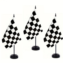 �ڰ׸���ú�ɫ���φΗU�k������ ��ɫ�ΗU���F1ِ܇������