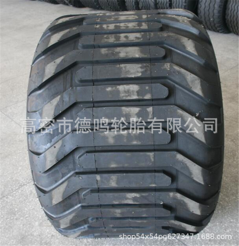 Suministro de maquinaria forestal neumático de base ancha máquina de registro neumático 710/40-22.5 neumático