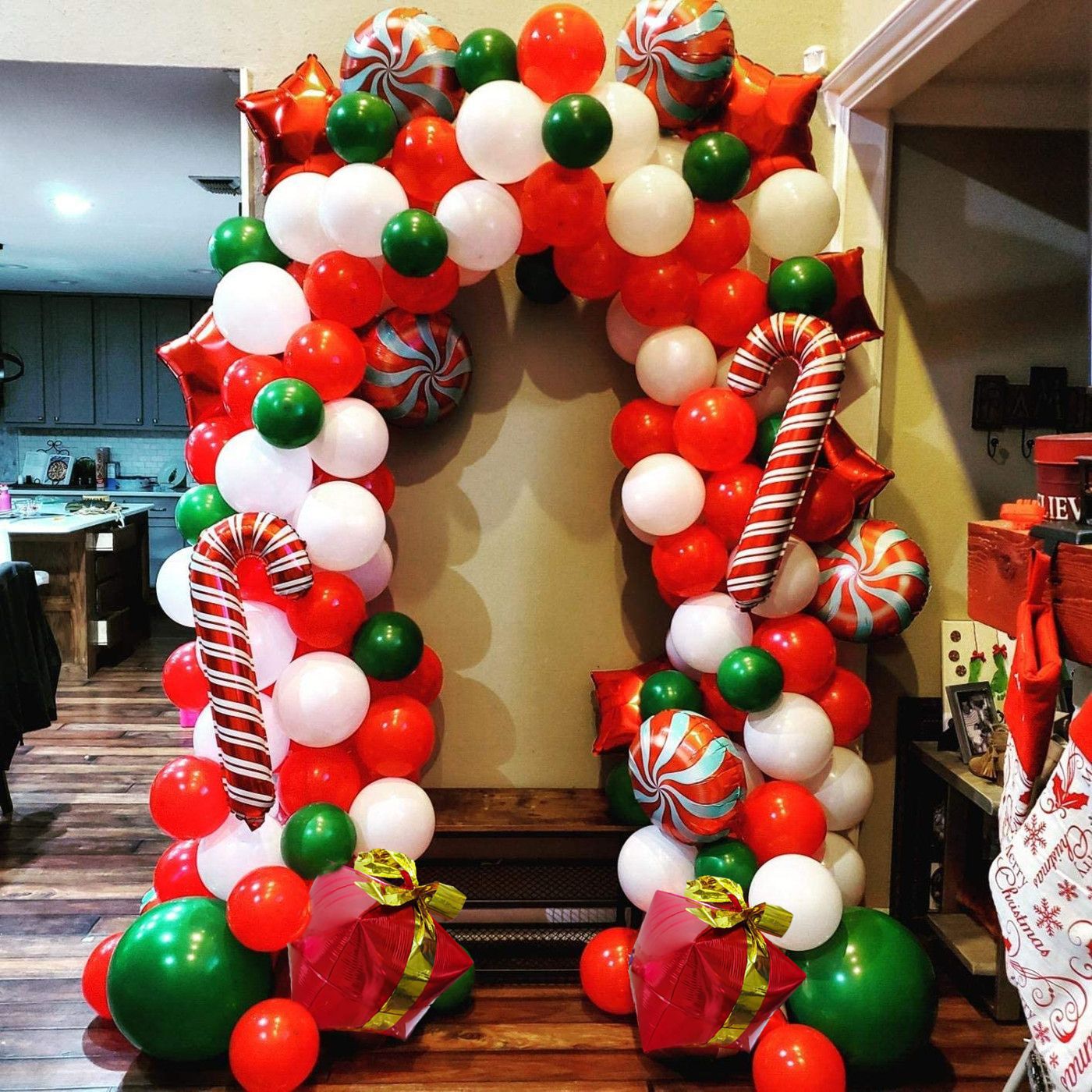 Christmas balloon
