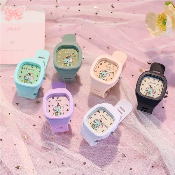 E-Commerce Instagram Cute Silicone Trendy Watch Popular Sports Student Square Strap High-Value Watch Wholesale