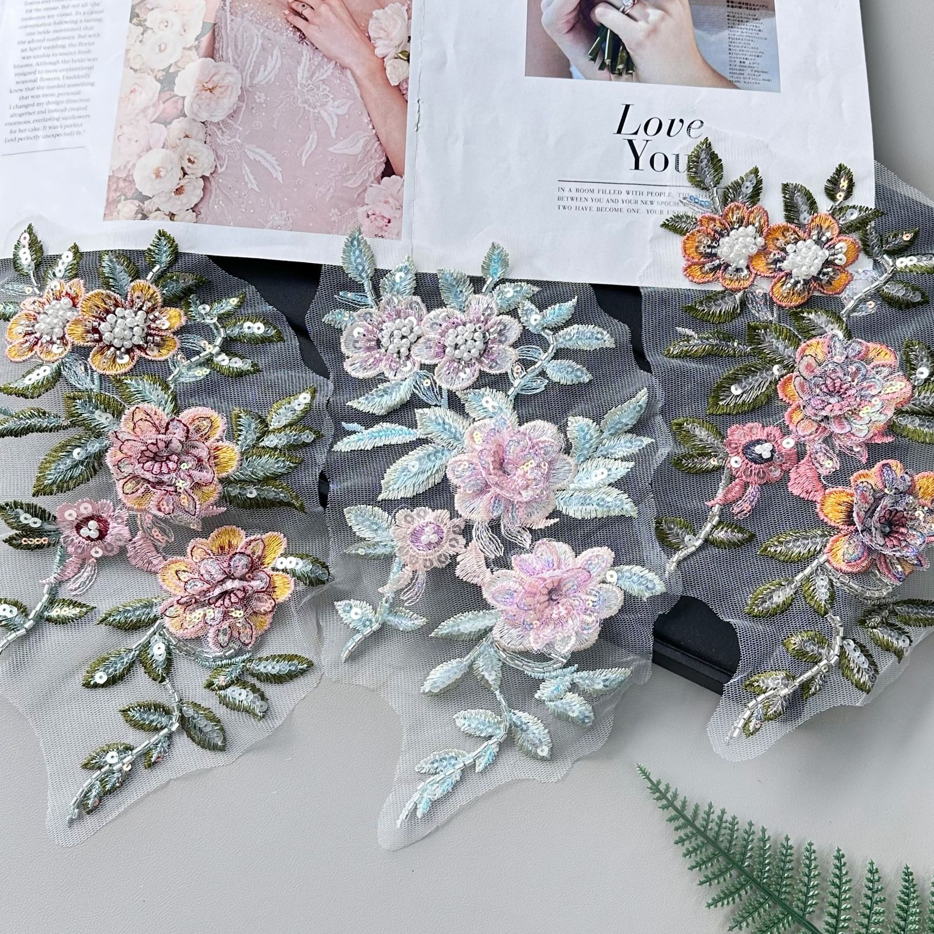 Flor tridimensional bordado cuentas de clavos esquinilla tela de encaje pegado vestido vestido camisa turbante vestido de boda decoración floral material image 1