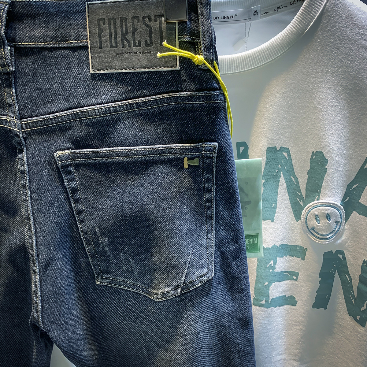 Jeans élastiques de marque de mode européenne pour les nouveaux styles de printemps et d'automne, pantalons polyvalents slim fit haut de gamme pour hommes_voghion.com