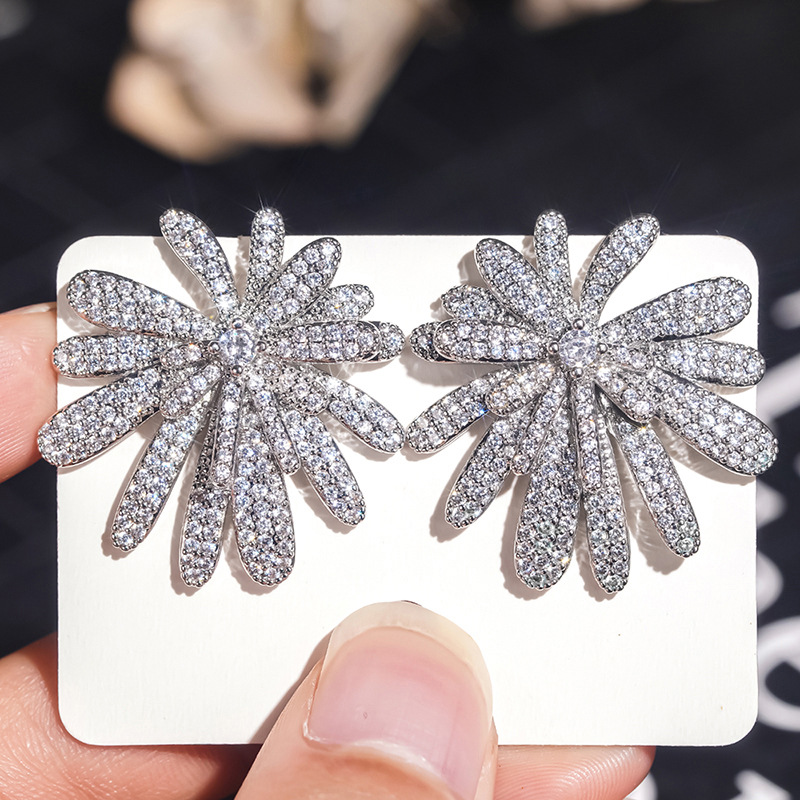 High-end Zircon Stud Earrings For Evening Party Sparkle_voghion.com